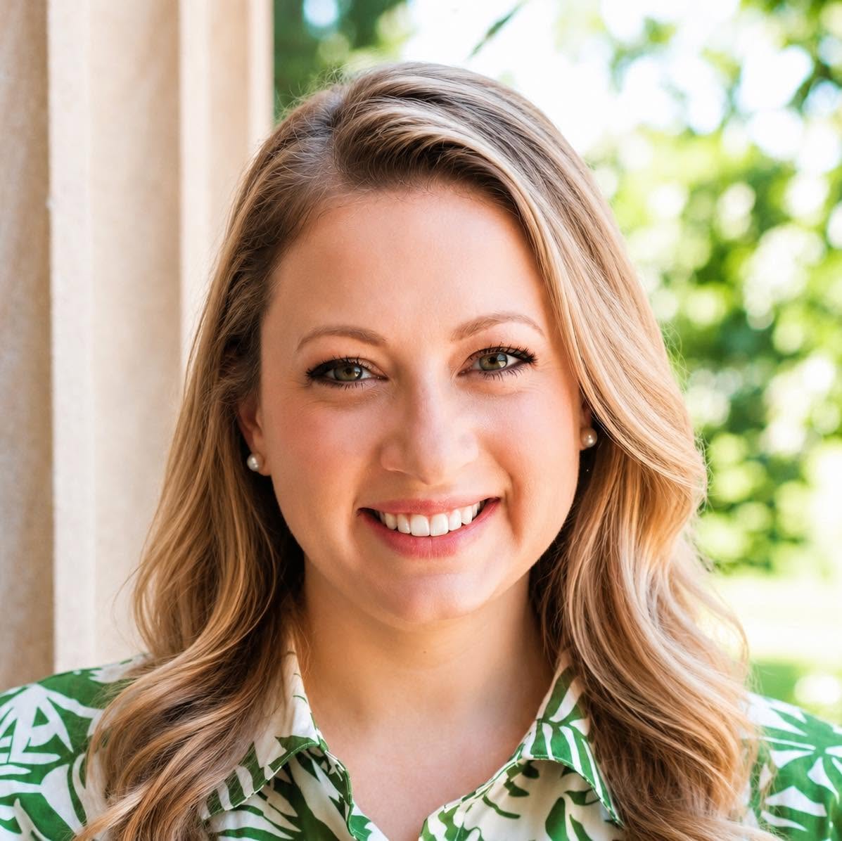Chelsea Pennington Headshot